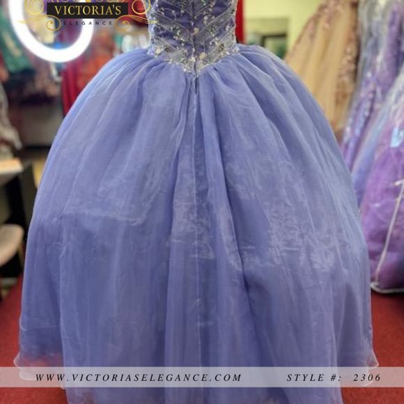 Lavender Organza Ball Gown with Split Skirt & Embroidered Flowers Size 10 - Picture 4 of 4